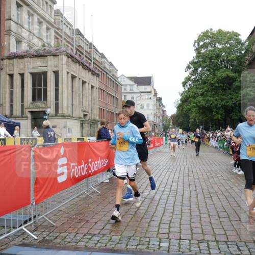 13.09.2026 - Kiel Lauf Yannick Fuchs http://msf.ph/oto/10423072 13.09.2026 09:44:13 Ziel 537, 793, 2031, 2437, 4092, 4283, 6550, 7753, 8300, 11655, 12098, 12373, 12437, 654, 4283, 4522, 5026, 5171, 5857, 5964, 6550, 7510, 7948, 9323, 9814, 9934, 10460, 10641, 10931, 11653, 11655, 12164, 12376, 801, 958, 1053, 1849, 1866, 2045, 2212, 2868, 3198, 3688, 4098, 4316, 4573, 6892, 6895, 7121, 7430, 7744, 12161, 12318, 40, 1049, 1833, 1857, 4171, 7773, 7905, 8770, 8834, 9323, 9934, 10460, 11246, 12101, 12164 meine-sportfotos.de