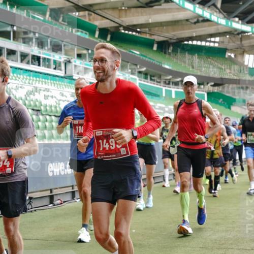 13.09.2026 - 21. swb-Marathon Bremen Michael Burmester http://msf.ph/oto/10423088 13.09.2026 13:00:20 Laufen im Stadion 135, 191, 226, 232, 242, 260, 318, 342, 651, 687, 745, 972, 1080, 1166, 1209, 1368, 1493, 1494, 1516, 1650, 1861, 1935, 1963, 2088, 2210, 2289, 2293, 2306, 2322, 2409, 2427, 2481, 2485, 2490, 2517, 2560, 2561, 2570, 2627, 2658, 2686, 2700, 2708, 2781, 2806, 2827, 2885, 2899, 2906, 2914, 2953, 2961, 2967, 2979, 3015, 3076, 3098, 3105, 3124, 3145, 3168, 3173, 3190, 3233, 3273, 3354, 3385, 3480, 3516, 3524, 3531, 3642, 3652, 3729, 3774, 3855, 3856, 3861, 3930, 3934 meine-sportfotos.de