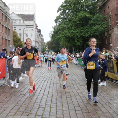 13.09.2026 - Kiel Lauf Yannick Fuchs http://msf.ph/oto/10423125 13.09.2026 09:44:18 Ziel 537, 793, 1053, 2031, 2437, 3688, 4092, 4573, 7744, 7753, 12318, 12373, 12437, 654, 4283, 4522, 5026, 5171, 5857, 6550, 7510, 7948, 8300, 9814, 10641, 10931, 11653, 11655, 12098, 12376, 801, 912, 958, 1849, 1866, 2045, 2212, 2787, 2868, 3198, 3209, 4098, 4316, 6892, 6895, 7121, 7430, 12161, 1833, 5964, 9323, 9934, 10460, 12164 meine-sportfotos.de