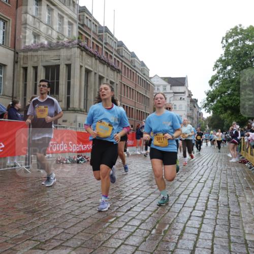 13.09.2026 - Kiel Lauf Yannick Fuchs http://msf.ph/oto/10423189 13.09.2026 10:58:23 Ziel 91, 819, 1253, 1404, 1858, 1910, 1978, 2309, 2752, 3222, 3559, 3671, 3833, 3842, 4160, 4212, 5172, 5314, 5605, 5668, 6906, 7256, 7315, 7340, 7367, 7482, 7856, 7949, 9458, 9476, 9809, 9827, 9937, 10364, 10503, 10805, 10878, 11023, 11460, 11759, 12123, 12199, 12345, 12456, 12701, 12821, 352, 353, 721, 833, 905, 987, 1220, 1351, 1517, 1567, 1778, 2234, 3111, 3325, 3326, 3661, 4160, 4250, 4340, 4497, 4592, 4765, 5154, 5163, 5232, 5314, 5540, 5958, 6345, 6353, 6425, 6982 meine-sportfotos.de