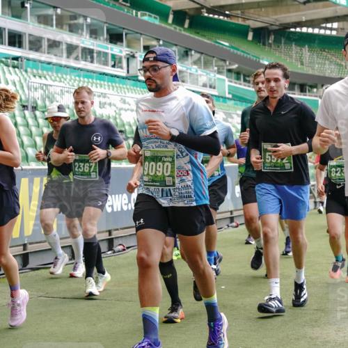 13.09.2026 - 21. swb-Marathon Bremen Michael Burmester http://msf.ph/oto/10423219 13.09.2026 13:00:23 Laufen im Stadion 135, 191, 226, 232, 242, 260, 318, 342, 440, 651, 687, 745, 972, 1080, 1166, 1209, 1368, 1493, 1494, 1516, 1650, 1861, 1935, 1963, 2088, 2210, 2289, 2293, 2306, 2322, 2370, 2409, 2427, 2481, 2485, 2490, 2517, 2560, 2561, 2570, 2627, 2658, 2686, 2700, 2708, 2781, 2806, 2827, 2885, 2899, 2906, 2914, 2953, 2961, 2967, 2979, 3015, 3076, 3098, 3105, 3124, 3145, 3168, 3173, 3190, 3233, 3273, 3354, 3385, 3480, 3516, 3524, 3531, 3642, 3652, 3729, 3774, 3855, 3856, 3861, 3930, 3934 meine-sportfotos.de