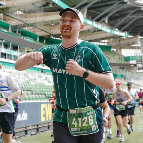 13.09.2026 - 21. swb-Marathon Bremen Michael Burmester http://msf.ph/oto/10423273 13.09.2026 13:00:25 Laufen im Stadion 135, 191, 226, 232, 242, 260, 318, 342, 440, 651, 687, 745, 972, 1080, 1166, 1209, 1368, 1493, 1494, 1516, 1650, 1861, 1935, 1963, 2088, 2210, 2289, 2293, 2306, 2322, 2370, 2409, 2427, 2481, 2485, 2490, 2517, 2560, 2561, 2570, 2627, 2658, 2686, 2700, 2708, 2781, 2806, 2827, 2885, 2899, 2906, 2914, 2953, 2961, 2967, 2979, 3015, 3076, 3098, 3105, 3124, 3145, 3168, 3173, 3190, 3233, 3273, 3354, 3385, 3480, 3516, 3524, 3531, 3642, 3652, 3729, 3774, 3855, 3856, 3861, 3930, 3934 meine-sportfotos.de