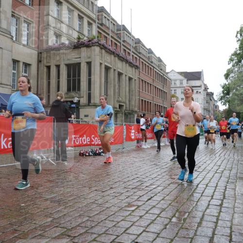 13.09.2026 - Kiel Lauf Yannick Fuchs http://msf.ph/oto/10423291 13.09.2026 10:58:29 Ziel 91, 971, 1858, 1978, 2461, 2752, 2965, 3235, 3237, 3559, 3671, 3833, 3842, 4456, 5605, 5775, 6906, 7315, 7367, 7482, 7738, 7856, 7949, 8381, 8752, 9132, 9458, 9809, 9827, 9937, 10135, 10503, 10878, 11023, 11460, 11759, 12199, 12345, 721, 819, 833, 905, 987, 1220, 1253, 1351, 1404, 1778, 1910, 2234, 2309, 3222, 3325, 3326, 3671, 4160, 4212, 4340, 4592, 5154, 5163, 5172, 5232, 5314, 5540, 5668, 5958, 6345, 6353, 6425, 6982, 7256, 7340 meine-sportfotos.de