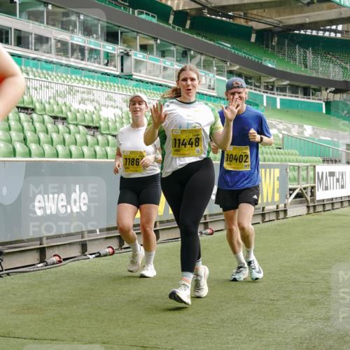 13.09.2026 - 21. swb-Marathon Bremen Michael Burmester http://msf.ph/oto/10423311 13.09.2026 10:46:21 Laufen im Stadion 10137, 10161, 10194, 10202, 10242, 10344, 10349, 10430, 10472, 10524, 10535, 10568, 10600, 10651, 10895, 10933, 10970, 10979, 11050, 11181, 11200, 11244, 11296, 11309, 11367, 11457, 11529, 11530, 11546, 11573, 11574, 11579, 11639, 11675, 11709, 11760, 11808, 11821, 12057, 12089, 12153, 12177, 12178, 12211, 12224, 12285, 12316, 12317, 12374, 12422, 12462, 12539, 10002, 10004, 10005, 10148, 10271, 10303, 10325, 10330, 10335, 10361, 10362, 10459, 10513 meine-sportfotos.de