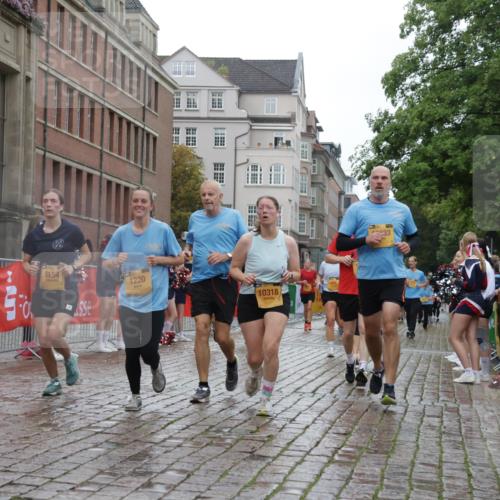 13.09.2026 - Kiel Lauf Yannick Fuchs http://msf.ph/oto/10423312 13.09.2026 10:58:32 Ziel 91, 971, 1858, 1978, 2461, 2752, 2965, 3235, 3237, 3559, 3833, 3842, 4395, 4456, 5605, 5775, 6906, 7315, 7367, 7482, 7738, 7856, 7888, 7949, 8004, 8381, 8752, 9132, 9417, 9809, 9827, 9937, 10135, 10503, 10878, 11023, 11460, 11514, 11759, 12199, 12345, 12672, 721, 819, 833, 905, 987, 1220, 1253, 1351, 1404, 1778, 1858, 1910, 2309, 3222, 3325, 3326, 3671, 4160, 4212, 4340, 4592, 5154, 5163, 5172, 5232, 5314, 5540, 5668, 5958, 6345, 6353, 6982, 7256, 7340, 7482, 9458, 9827 meine-sportfotos.de