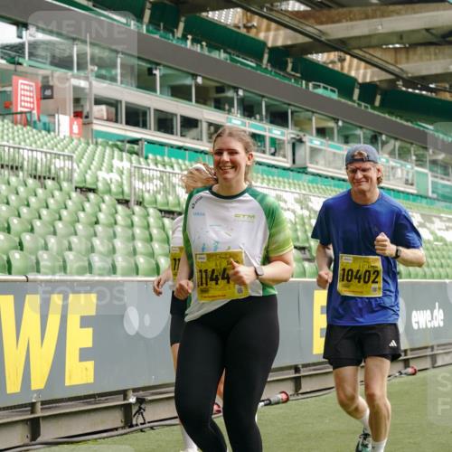 13.09.2026 - 21. swb-Marathon Bremen Michael Burmester http://msf.ph/oto/10423345 13.09.2026 10:46:22 Laufen im Stadion 10137, 10161, 10194, 10202, 10242, 10344, 10349, 10430, 10472, 10524, 10535, 10568, 10600, 10651, 10895, 10933, 10970, 10979, 11050, 11181, 11200, 11244, 11296, 11309, 11367, 11457, 11529, 11530, 11546, 11573, 11574, 11579, 11639, 11675, 11709, 11760, 11808, 11821, 12057, 12089, 12153, 12177, 12178, 12211, 12224, 12285, 12316, 12317, 12374, 12422, 12462, 12539, 10002, 10004, 10005, 10148, 10271, 10303, 10325, 10330, 10335, 10361, 10362, 10459, 10513 meine-sportfotos.de
