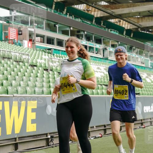 13.09.2026 - 21. swb-Marathon Bremen Michael Burmester http://msf.ph/oto/10423356 13.09.2026 10:46:22 Laufen im Stadion 10137, 10161, 10194, 10202, 10242, 10344, 10349, 10430, 10472, 10524, 10535, 10568, 10600, 10651, 10895, 10933, 10970, 10979, 11050, 11181, 11200, 11244, 11296, 11309, 11367, 11457, 11529, 11530, 11546, 11573, 11574, 11579, 11639, 11675, 11709, 11760, 11808, 11821, 12057, 12089, 12153, 12177, 12178, 12211, 12224, 12285, 12316, 12317, 12374, 12422, 12462, 12539, 10002, 10004, 10005, 10148, 10271, 10303, 10325, 10330, 10335, 10361, 10362, 10459, 10513 meine-sportfotos.de