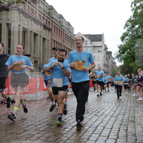 13.09.2026 - Kiel Lauf Yannick Fuchs http://msf.ph/oto/10423378 13.09.2026 10:58:39 Ziel 79, 971, 1521, 2156, 2461, 2473, 2896, 2965, 3235, 3237, 4395, 4456, 5775, 6497, 7738, 7888, 8004, 8381, 8752, 8841, 9132, 9417, 10135, 11514, 11699, 12659, 12672, 91, 721, 819, 833, 971, 987, 1253, 1351, 1404, 1858, 1910, 1978, 2309, 2752, 3222, 3235, 3237, 3325, 3326, 3559, 3671, 3833, 3842, 4160, 4212, 4592, 5172, 5314, 5540, 5605, 5668, 5958, 6345, 6906, 6982, 7256, 7315, 7340, 7367, 7482, 7856, 7949, 9458, 9809, 9827, 9937, 10503, 10878, 11023, 905, 1778, 8253 meine-sportfotos.de