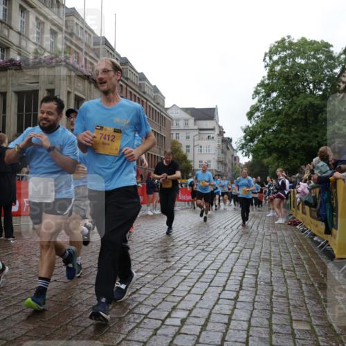 13.09.2026 - Kiel Lauf Yannick Fuchs http://msf.ph/oto/10423389 13.09.2026 10:58:40 Ziel 79, 1521, 2156, 2461, 2473, 2896, 2965, 4395, 4456, 5775, 6497, 7738, 7888, 8004, 8381, 8752, 8841, 9132, 9417, 10135, 11514, 11699, 12659, 12672, 91, 721, 819, 833, 971, 987, 1253, 1351, 1404, 1858, 1910, 1978, 2309, 2461, 2752, 3222, 3235, 3237, 3325, 3326, 3559, 3671, 3833, 3842, 4160, 4212, 4592, 5172, 5314, 5540, 5605, 5668, 5775, 5958, 6345, 6906, 6982, 7256, 7315, 7340, 7367, 7482, 7856, 7949, 9458, 9809, 9827, 9937, 10503, 10878, 11023, 905, 1778, 8253 meine-sportfotos.de