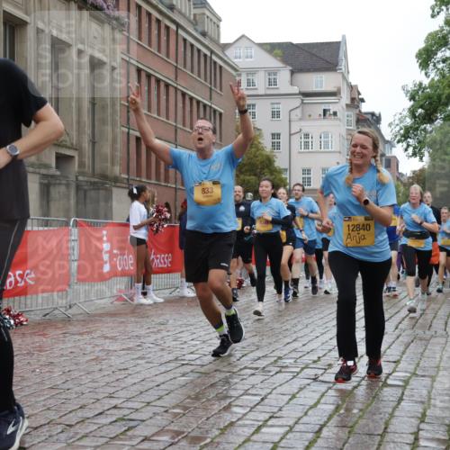 13.09.2026 - Kiel Lauf Yannick Fuchs http://msf.ph/oto/10423402 13.09.2026 10:58:42 Ziel 79, 1521, 2156, 2307, 2473, 2896, 2965, 4395, 6497, 7738, 7888, 8004, 8381, 8752, 8841, 9132, 9417, 10135, 11514, 11699, 12659, 12672, 91, 721, 819, 833, 971, 987, 1253, 1404, 1858, 1910, 1978, 2309, 2461, 2752, 2965, 3222, 3235, 3237, 3325, 3326, 3559, 3671, 3833, 3842, 4160, 4212, 4456, 5172, 5314, 5540, 5605, 5668, 5775, 6345, 6906, 6982, 7256, 7315, 7340, 7367, 7482, 7856, 7949, 8752, 9458, 9809, 9827, 9937, 10135, 10503, 10878, 11023, 905, 1778, 8253 meine-sportfotos.de