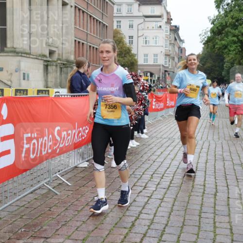 13.09.2026 - Kiel Lauf Yannick Fuchs http://msf.ph/oto/10423425 13.09.2026 09:44:42 Ziel 912, 1224, 2787, 3198, 3209, 4316, 4693, 6895, 7356, 7460, 9986, 11046, 12161, 12218, 537, 793, 801, 958, 1053, 1849, 1866, 2031, 2045, 2212, 2437, 2868, 3198, 3688, 4092, 4098, 4573, 6892, 6895, 7121, 7430, 7744, 7753, 12318, 12373, 12437, 2456, 2704, 3138, 3717, 4118, 5562, 5939, 6023, 6135, 8028, 8189, 10777, 11043, 11239, 12676, 4283, 6550, 8300, 11653, 11655, 12098, 12373 meine-sportfotos.de