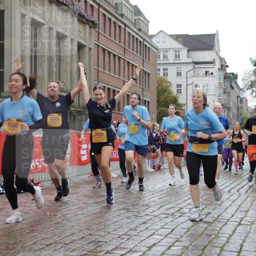 13.09.2026 - Kiel Lauf Yannick Fuchs http://msf.ph/oto/10423430 13.09.2026 10:58:44 Ziel 79, 1521, 2156, 2307, 2473, 2896, 2994, 4395, 6497, 7888, 8004, 8059, 8348, 8841, 9417, 11514, 11699, 12659, 12672, 91, 819, 833, 971, 987, 1253, 1404, 1858, 1910, 1978, 2309, 2461, 2752, 2965, 3222, 3235, 3237, 3325, 3326, 3559, 3671, 3833, 3842, 4160, 4212, 4456, 5172, 5314, 5605, 5668, 5775, 6345, 6906, 6982, 7256, 7315, 7340, 7367, 7482, 7738, 7856, 7949, 8381, 8752, 9132, 9458, 9809, 9827, 9937, 10135, 10503, 10878, 11023, 724, 905, 1778, 8253 meine-sportfotos.de