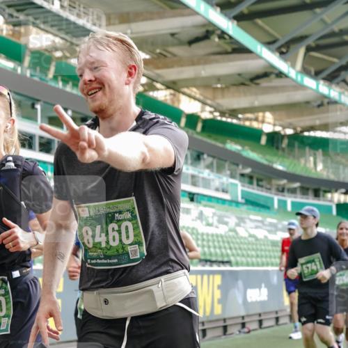 13.09.2026 - 21. swb-Marathon Bremen Michael Burmester http://msf.ph/oto/10423482 13.09.2026 13:23:25 Laufen im Stadion 137, 160, 182, 211, 324, 343, 434, 533, 571, 609, 708, 721, 739, 743, 892, 1157, 1178, 1259, 1273, 1331, 1471, 1597, 1598, 1657, 1669, 1691, 1746, 1788, 1883, 1944, 2213, 2252, 2286, 2290, 2433, 2445, 2465, 2475, 2495, 2503, 2504, 2526, 2619, 2632, 2660, 2685, 2711, 2768, 2776, 2936, 2964, 2968, 3252, 3282, 3288, 3289, 3292, 3312, 3347, 3351, 3364, 3395, 3423, 3447, 3505, 3530, 3559, 3682, 3727, 3770, 3784, 3819, 4020, 4054, 4231, 4406, 4407, 4431, 4466, 4467, 4584, 1506 meine-sportfotos.de