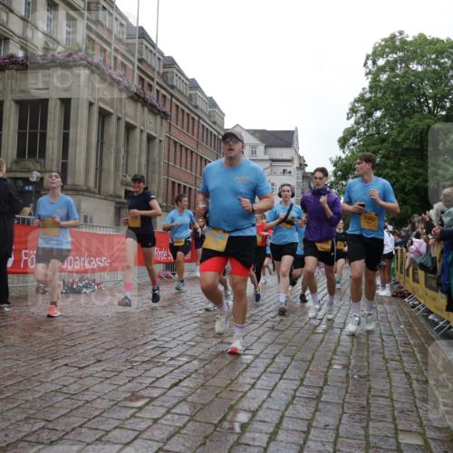 13.09.2026 - Kiel Lauf Yannick Fuchs http://msf.ph/oto/10423534 13.09.2026 10:58:55 Ziel 788, 1085, 1094, 1729, 1990, 2265, 2307, 2557, 2559, 2994, 3943, 3944, 7757, 8059, 8348, 9306, 9313, 9387, 10969, 11087, 11585, 12223, 12520, 12694, 79, 91, 971, 1521, 1858, 1978, 2156, 2461, 2473, 2752, 2896, 2965, 3235, 3237, 3559, 3833, 3842, 4395, 4456, 5605, 5775, 6497, 6906, 7315, 7367, 7482, 7738, 7856, 7888, 7949, 8004, 8381, 8752, 8841, 9132, 9417, 9458, 9809, 9827, 9937, 10135, 10503, 10878, 11023, 11699, 12659, 12672, 724, 2385, 3480 meine-sportfotos.de