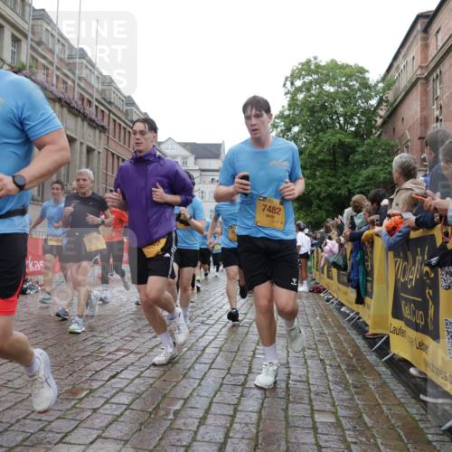 13.09.2026 - Kiel Lauf Yannick Fuchs http://msf.ph/oto/10423550 13.09.2026 10:58:56 Ziel 788, 1085, 1094, 1729, 1990, 2265, 2307, 2557, 2559, 2994, 3943, 3944, 7757, 8059, 8188, 8348, 9306, 9313, 9387, 10654, 10655, 10969, 11087, 11585, 12223, 12520, 12694, 79, 91, 971, 1521, 1858, 1978, 2156, 2307, 2461, 2473, 2752, 2896, 2965, 3235, 3237, 3559, 3833, 3842, 4395, 4456, 5605, 5775, 6497, 6906, 7315, 7367, 7482, 7738, 7856, 7888, 7949, 8004, 8381, 8752, 8841, 9132, 9417, 9809, 9827, 9937, 10135, 10503, 10878, 11023, 11699, 12659, 12672, 724, 2385, 2639, 3480 meine-sportfotos.de