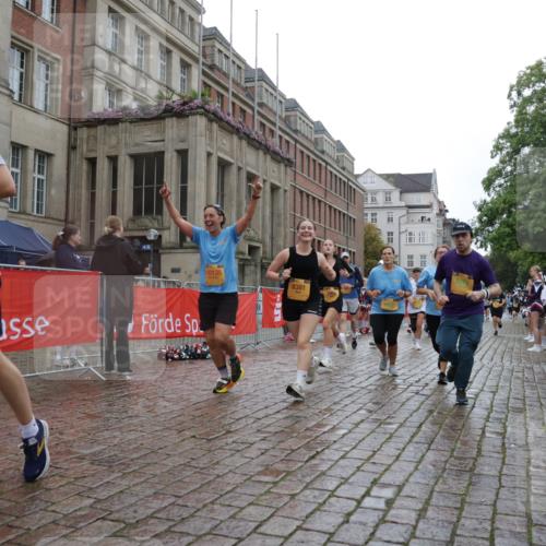 13.09.2026 - Kiel Lauf Yannick Fuchs http://msf.ph/oto/10423650 13.09.2026 10:59:05 Ziel 724, 788, 1085, 1094, 1990, 2265, 2557, 2862, 3332, 3480, 4192, 4609, 5188, 7757, 8188, 10167, 10255, 10551, 10654, 10655, 11126, 11585, 12520, 79, 1521, 1729, 2156, 2265, 2307, 2461, 2473, 2559, 2896, 2965, 2994, 3943, 3944, 4395, 4456, 5775, 6497, 7738, 7888, 8004, 8059, 8348, 8381, 8752, 8841, 9132, 9306, 9313, 9387, 9417, 10135, 10969, 11087, 11699, 12223, 12520, 12659, 12672, 1825, 2385, 2639, 2828, 4342, 5891, 5987, 6693, 7066, 7112, 7734 meine-sportfotos.de