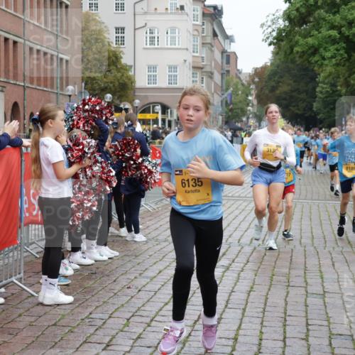 13.09.2026 - Kiel Lauf Yannick Fuchs http://msf.ph/oto/10423670 13.09.2026 09:45:01 Ziel 98, 312, 2456, 2704, 3138, 3517, 3717, 4118, 5562, 5939, 6023, 6135, 8028, 8189, 11043, 12676, 912, 958, 1224, 1849, 1866, 2045, 2212, 2787, 3198, 3209, 4098, 4316, 4693, 6895, 7121, 7356, 7430, 7460, 9986, 10777, 11046, 11239, 12161, 12218, 2282, 2786, 3479, 3503, 3507, 4606, 5400, 5672, 6097, 6098, 6556, 8854, 9425, 9760, 9897, 10006, 12347, 12348, 12351, 801, 958, 1053, 1849, 1866, 2212, 2868, 3688, 4098, 4573, 7744, 12318 meine-sportfotos.de