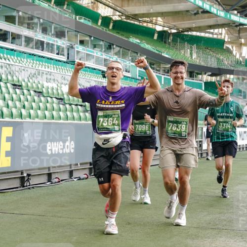 13.09.2026 - 21. swb-Marathon Bremen Michael Burmester http://msf.ph/oto/10423681 13.09.2026 13:23:31 Laufen im Stadion 137, 160, 182, 211, 324, 343, 434, 533, 571, 609, 708, 721, 739, 743, 752, 892, 1157, 1178, 1259, 1273, 1331, 1471, 1597, 1598, 1657, 1669, 1691, 1746, 1788, 1883, 1944, 2213, 2252, 2286, 2290, 2433, 2445, 2465, 2475, 2483, 2495, 2503, 2504, 2526, 2571, 2619, 2632, 2685, 2711, 2768, 2776, 2936, 2968, 3252, 3282, 3288, 3289, 3292, 3312, 3347, 3351, 3364, 3395, 3423, 3447, 3505, 3530, 3559, 3682, 3727, 3770, 3784, 3819, 4020, 4054, 4231, 4406, 4407, 4431, 4466, 4467, 4584, 1506 meine-sportfotos.de