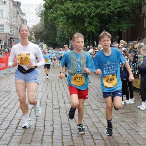 13.09.2026 - Kiel Lauf Yannick Fuchs http://msf.ph/oto/10423693 13.09.2026 09:45:03 Ziel 98, 312, 2456, 2704, 2786, 3138, 3517, 3717, 4118, 5562, 6135, 8028, 8189, 11043, 12676, 912, 958, 1224, 1866, 2045, 2212, 2787, 3198, 3209, 4316, 4693, 5939, 6023, 6895, 7356, 7430, 7460, 9986, 10777, 11046, 11239, 12161, 12218, 1503, 2282, 3479, 3503, 3507, 4606, 5103, 5399, 5400, 5672, 5811, 6097, 6098, 6556, 8854, 9425, 9760, 9897, 10006, 12347, 12348, 12351, 801, 958, 1053, 1849, 1866, 2045, 2212, 2868, 4098, 7744, 12318 meine-sportfotos.de