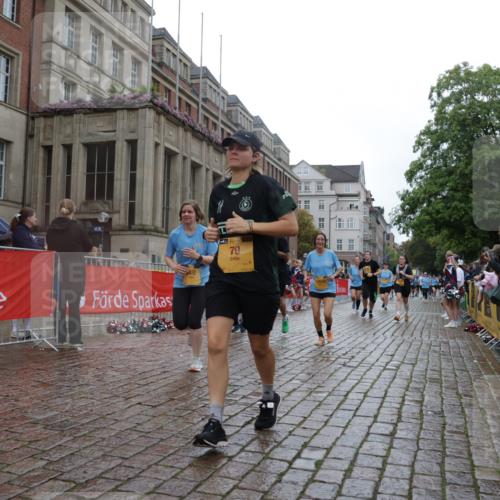 13.09.2026 - Kiel Lauf Yannick Fuchs http://msf.ph/oto/10423708 13.09.2026 10:59:11 Ziel 724, 2385, 2639, 2862, 3332, 3480, 4192, 4609, 5188, 5519, 5836, 7417, 8188, 9227, 9405, 10167, 10255, 10551, 10654, 10655, 10871, 11126, 11350, 12482, 79, 788, 1085, 1094, 1521, 1729, 1990, 2156, 2265, 2307, 2473, 2557, 2559, 2896, 2994, 3943, 3944, 4395, 6497, 7757, 8004, 8059, 8188, 8348, 8841, 9306, 9313, 9387, 10654, 10655, 10969, 11087, 11585, 11699, 12223, 12520, 12659, 12672, 1825, 1835, 2394, 2771, 2828, 4342, 5891, 5977, 5987, 6693, 7066, 7112, 7734, 10799, 79 meine-sportfotos.de