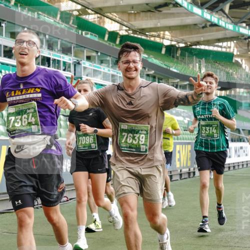 13.09.2026 - 21. swb-Marathon Bremen Michael Burmester http://msf.ph/oto/10423738 13.09.2026 13:23:32 Laufen im Stadion 137, 160, 182, 211, 324, 343, 434, 533, 571, 609, 708, 721, 739, 743, 752, 892, 1157, 1178, 1259, 1273, 1331, 1471, 1597, 1598, 1657, 1669, 1691, 1746, 1788, 1883, 1944, 2213, 2252, 2286, 2290, 2433, 2445, 2465, 2475, 2483, 2495, 2503, 2504, 2526, 2571, 2619, 2685, 2711, 2768, 2776, 2936, 2968, 3252, 3282, 3288, 3289, 3292, 3312, 3347, 3351, 3364, 3395, 3423, 3447, 3505, 3530, 3559, 3682, 3727, 3770, 3784, 3819, 4020, 4054, 4231, 4406, 4407, 4431, 4466, 4467, 4584, 1506 meine-sportfotos.de