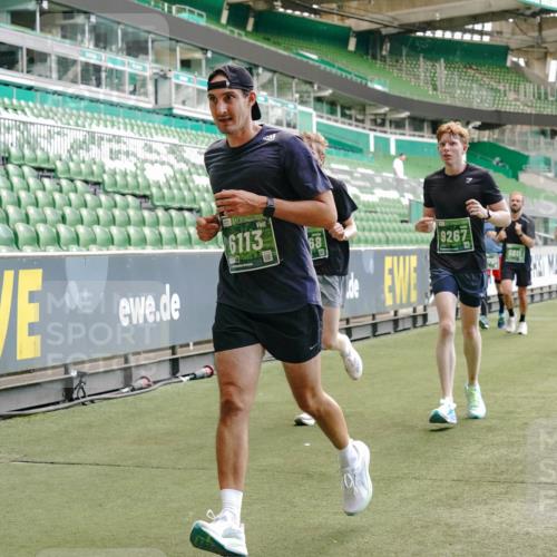 13.09.2026 - 21. swb-Marathon Bremen Michael Burmester http://msf.ph/oto/10423759 13.09.2026 13:00:42 Laufen im Stadion 135, 232, 242, 260, 282, 318, 342, 440, 651, 687, 745, 1080, 1166, 1209, 1368, 1448, 1493, 1494, 1516, 1582, 1650, 1861, 1896, 1935, 1963, 2088, 2289, 2293, 2306, 2322, 2370, 2409, 2427, 2481, 2485, 2490, 2491, 2517, 2560, 2561, 2570, 2627, 2658, 2686, 2700, 2708, 2781, 2806, 2899, 2906, 2914, 2953, 2961, 2967, 3015, 3076, 3105, 3124, 3145, 3168, 3173, 3190, 3273, 3354, 3372, 3374, 3375, 3385, 3480, 3524, 3526, 3531, 3642, 3652, 3729, 3774, 3855, 3856, 3861, 3930 meine-sportfotos.de