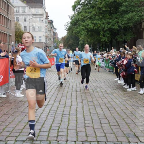 13.09.2026 - Kiel Lauf Yannick Fuchs http://msf.ph/oto/10423768 13.09.2026 09:45:09 Ziel 98, 312, 2786, 3138, 3479, 3503, 3507, 3517, 3717, 5562, 5672, 6097, 6098, 6556, 8189, 9760, 10006, 12348, 12351, 912, 1224, 2456, 2704, 2787, 3209, 4118, 4693, 5562, 5939, 6023, 6135, 7356, 7460, 8028, 9986, 10777, 11043, 11046, 11239, 12218, 12676, 1503, 2017, 2282, 2835, 3408, 4606, 5103, 5369, 5399, 5400, 5811, 7854, 8152, 8854, 9425, 9456, 9897, 10498, 11939, 12347, 912, 958, 1849, 1866, 2045, 2212, 2787, 3198, 3209, 4098, 4316 meine-sportfotos.de