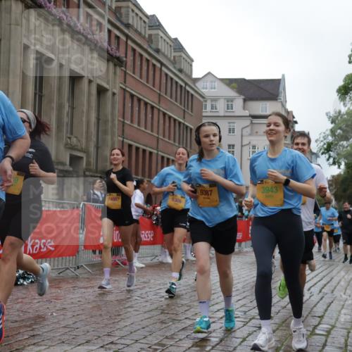 13.09.2026 - Kiel Lauf Yannick Fuchs http://msf.ph/oto/10423850 13.09.2026 10:59:23 Ziel 1825, 1835, 2385, 2394, 2639, 2771, 2828, 4342, 4897, 5519, 5891, 5977, 5987, 6693, 7066, 7112, 7527, 7734, 8208, 9227, 9242, 9684, 9700, 9778, 10251, 10453, 10536, 10799, 10871, 11016, 11177, 11202, 11340, 11350, 12482, 724, 788, 1085, 1094, 1729, 1990, 2265, 2557, 2559, 2862, 2994, 3332, 3480, 3943, 3944, 4192, 4609, 5188, 5836, 7417, 7757, 8059, 8188, 8348, 9306, 9313, 9387, 9405, 10167, 10255, 10551, 10654, 10655, 10969, 11087, 11126, 11585, 12223, 12520, 620 meine-sportfotos.de