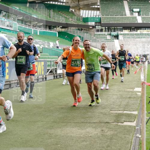 13.09.2026 - 21. swb-Marathon Bremen Michael Burmester http://msf.ph/oto/10423852 13.09.2026 13:00:45 Laufen im Stadion 135, 232, 242, 260, 282, 318, 342, 440, 651, 687, 745, 930, 1067, 1080, 1166, 1209, 1368, 1448, 1493, 1494, 1582, 1650, 1861, 1896, 1935, 1963, 2088, 2289, 2293, 2306, 2322, 2370, 2409, 2427, 2481, 2485, 2490, 2491, 2517, 2560, 2561, 2570, 2627, 2658, 2686, 2700, 2708, 2781, 2806, 2899, 2906, 2914, 2953, 2961, 2967, 3015, 3076, 3105, 3124, 3145, 3168, 3173, 3190, 3273, 3354, 3372, 3374, 3375, 3385, 3480, 3524, 3526, 3642, 3652, 3729, 3774, 3855, 3856, 3861, 3930 meine-sportfotos.de