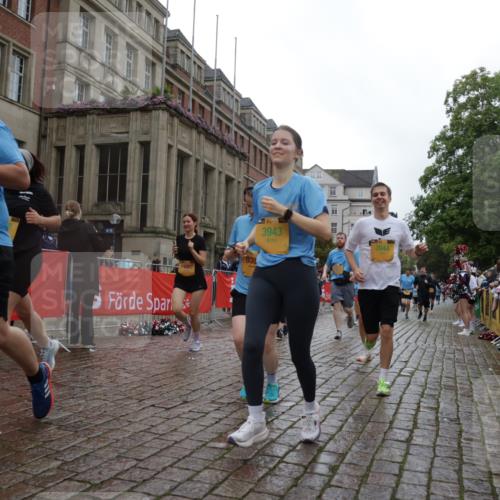13.09.2026 - Kiel Lauf Yannick Fuchs http://msf.ph/oto/10423863 13.09.2026 10:59:24 Ziel 1825, 1835, 2385, 2394, 2639, 2771, 2828, 4342, 4897, 5519, 5891, 5977, 5987, 6693, 7066, 7112, 7527, 7734, 8208, 9227, 9242, 9684, 9700, 9778, 10251, 10453, 10536, 10799, 10871, 11016, 11177, 11202, 11340, 11350, 12359, 12482, 724, 788, 1085, 1094, 1729, 1990, 2265, 2385, 2557, 2559, 2862, 3332, 3480, 3943, 3944, 4192, 4609, 5188, 5836, 7417, 7757, 8059, 8188, 8348, 9306, 9313, 9387, 9405, 10167, 10255, 10551, 10654, 10655, 10969, 11087, 11126, 11585, 12223, 12520, 620 meine-sportfotos.de