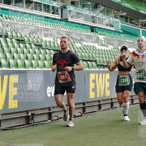 13.09.2026 - 21. swb-Marathon Bremen Michael Burmester http://msf.ph/oto/10423864 13.09.2026 13:23:37 Laufen im Stadion 137, 160, 182, 211, 324, 434, 533, 548, 571, 609, 708, 721, 739, 743, 752, 892, 1157, 1178, 1259, 1273, 1331, 1471, 1597, 1598, 1657, 1691, 1746, 1788, 1883, 1944, 2213, 2252, 2286, 2312, 2433, 2445, 2465, 2475, 2483, 2495, 2503, 2504, 2526, 2571, 2619, 2685, 2711, 2768, 2776, 2936, 2968, 3252, 3282, 3288, 3289, 3292, 3312, 3347, 3351, 3364, 3381, 3395, 3423, 3447, 3505, 3530, 3559, 3727, 3770, 3784, 3819, 4020, 4054, 4231, 4406, 4407, 4431, 4466, 4467, 4584, 1506 meine-sportfotos.de