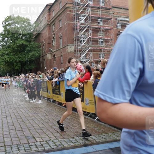 13.09.2026 - Kiel Lauf Yannick Fuchs http://msf.ph/oto/10423938 13.09.2026 09:45:20 Ziel 1503, 2017, 2282, 3408, 3479, 3503, 3507, 4606, 5103, 5369, 5399, 5400, 5672, 5811, 6097, 6098, 6556, 8854, 9425, 9456, 9760, 9897, 11939, 12347, 12348, 12351, 98, 312, 1224, 2456, 2704, 2786, 3138, 3517, 3717, 4118, 5562, 5939, 6023, 6135, 7460, 8028, 8189, 9760, 10006, 10777, 11043, 11046, 11239, 12676, 1023, 1579, 2835, 6038, 7349, 7854, 8126, 8152, 10498, 12069, 12281, 1224, 4693, 7356, 7460, 9986, 11046, 11239, 12218 meine-sportfotos.de