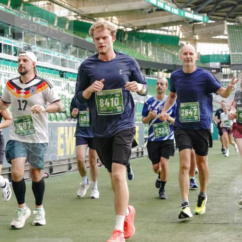13.09.2026 - 21. swb-Marathon Bremen Michael Burmester http://msf.ph/oto/10423942 13.09.2026 13:23:39 Laufen im Stadion 137, 160, 182, 211, 324, 434, 533, 548, 571, 609, 708, 721, 739, 743, 752, 892, 1157, 1178, 1259, 1273, 1331, 1471, 1597, 1598, 1657, 1691, 1746, 1788, 1883, 1944, 2095, 2213, 2252, 2286, 2312, 2323, 2433, 2445, 2465, 2475, 2483, 2495, 2503, 2504, 2526, 2571, 2619, 2685, 2711, 2768, 2776, 2936, 2968, 3252, 3282, 3288, 3289, 3292, 3312, 3347, 3351, 3364, 3381, 3395, 3423, 3447, 3505, 3530, 3559, 3727, 3770, 3784, 3819, 4020, 4054, 4231, 4406, 4407, 4431, 4466, 4467, 4584 meine-sportfotos.de