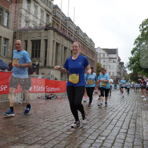 13.09.2026 - Kiel Lauf Yannick Fuchs http://msf.ph/oto/10423949 13.09.2026 10:59:33 Ziel 620, 683, 1835, 2354, 2394, 2771, 2828, 3108, 3113, 3176, 3348, 3663, 5173, 5382, 5608, 5977, 5987, 6693, 7112, 7614, 8208, 8723, 8884, 9700, 9778, 9971, 10157, 10799, 10918, 11016, 11177, 11202, 12359, 12408, 724, 1825, 2385, 2557, 2639, 2828, 2862, 3332, 3480, 4192, 4342, 4609, 4897, 5188, 5519, 5836, 5891, 5987, 7066, 7417, 7527, 7734, 8188, 9227, 9242, 9405, 9684, 10167, 10251, 10255, 10453, 10536, 10551, 10654, 10655, 10871, 11126, 11585, 1729 meine-sportfotos.de