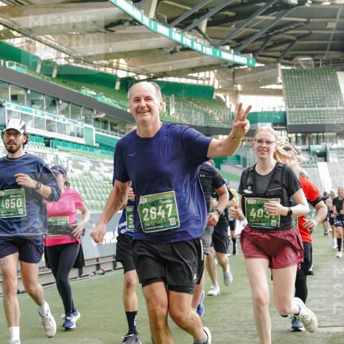 13.09.2026 - 21. swb-Marathon Bremen Michael Burmester http://msf.ph/oto/10423959 13.09.2026 13:23:40 Laufen im Stadion 137, 160, 182, 211, 324, 434, 533, 548, 571, 609, 708, 721, 739, 743, 752, 892, 1157, 1178, 1259, 1273, 1331, 1463, 1471, 1597, 1598, 1657, 1691, 1746, 1788, 1883, 1944, 2095, 2213, 2252, 2286, 2312, 2323, 2433, 2445, 2465, 2475, 2483, 2495, 2503, 2504, 2526, 2571, 2685, 2711, 2768, 2776, 2936, 2968, 3252, 3282, 3288, 3289, 3292, 3312, 3347, 3351, 3364, 3381, 3395, 3423, 3447, 3505, 3530, 3559, 3727, 3770, 3784, 3819, 4020, 4054, 4231, 4406, 4407, 4431, 4466, 4467, 4584 meine-sportfotos.de