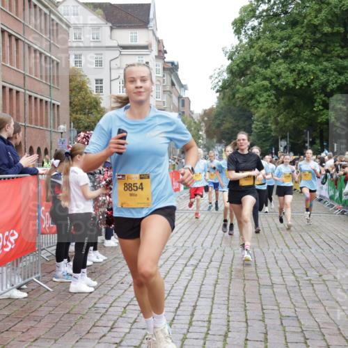 13.09.2026 - Kiel Lauf Yannick Fuchs http://msf.ph/oto/10423960 13.09.2026 09:45:21 Ziel 1503, 2017, 2282, 3408, 3479, 3503, 3507, 4606, 5103, 5369, 5399, 5400, 5672, 5811, 6097, 6098, 6556, 8152, 8854, 9425, 9456, 9897, 10498, 11939, 12347, 12348, 12351, 98, 312, 1224, 2456, 2704, 2786, 3138, 3517, 3717, 4118, 5562, 5939, 6023, 6135, 8028, 8189, 9760, 10006, 10777, 11043, 11046, 11239, 12676, 1023, 1579, 2835, 3025, 6038, 7349, 7854, 8126, 10445, 12069, 12281, 1224, 4693, 7356, 7460, 9986, 11046, 11239, 12218 meine-sportfotos.de