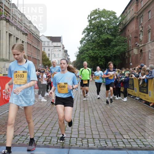 13.09.2026 - Kiel Lauf Yannick Fuchs http://msf.ph/oto/10424037 13.09.2026 09:45:26 Ziel 1503, 2017, 2282, 2835, 3408, 4606, 5103, 5369, 5399, 5400, 5811, 7854, 8152, 8854, 9425, 9456, 9897, 10498, 11939, 12069, 12347, 98, 312, 2282, 2456, 2704, 2786, 3138, 3479, 3503, 3507, 3517, 3717, 4118, 5400, 5562, 5672, 5939, 6023, 6097, 6098, 6135, 6556, 8028, 8189, 9425, 9760, 10006, 11043, 12348, 12351, 12676, 1023, 1579, 2788, 3025, 3974, 4413, 4569, 6038, 7202, 7349, 8126, 10142, 10392, 10445, 12281, 1224, 4118, 5939, 6023, 7460, 9986, 10777, 11046, 11239 meine-sportfotos.de