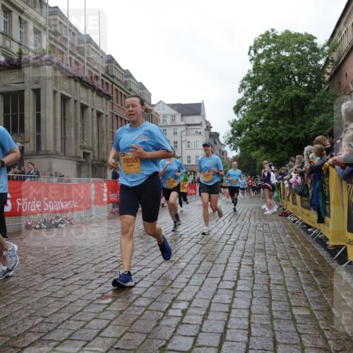 13.09.2026 - Kiel Lauf Yannick Fuchs http://msf.ph/oto/10424046 13.09.2026 10:59:42 Ziel 620, 683, 747, 988, 1002, 3108, 3113, 3176, 3348, 3607, 3663, 5173, 5382, 5608, 5627, 7350, 7454, 7543, 7614, 8234, 8723, 8884, 9971, 10157, 10916, 10918, 12408, 620, 1825, 1835, 2354, 2385, 2394, 2639, 2771, 2828, 3348, 3480, 4192, 4342, 4897, 5188, 5519, 5836, 5891, 5977, 5987, 6693, 7066, 7112, 7417, 7527, 7734, 8208, 9227, 9242, 9405, 9684, 9700, 9778, 10251, 10255, 10453, 10536, 10799, 10871, 11016, 11126, 11177, 12359, 3332, 4192, 4609, 10255 meine-sportfotos.de