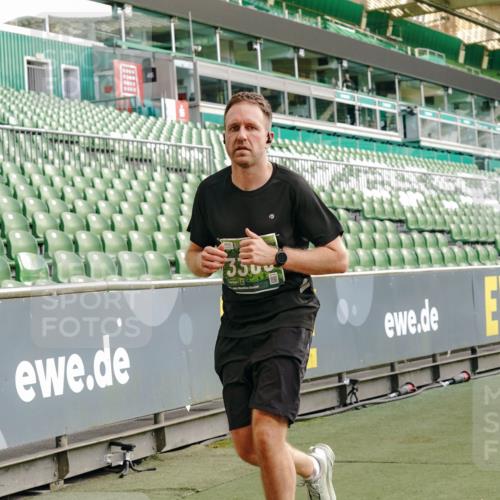 13.09.2026 - 21. swb-Marathon Bremen Michael Burmester http://msf.ph/oto/10424055 13.09.2026 13:23:43 Laufen im Stadion 137, 160, 182, 211, 324, 434, 533, 548, 571, 609, 708, 721, 739, 743, 752, 892, 1157, 1178, 1259, 1273, 1331, 1463, 1471, 1597, 1598, 1657, 1691, 1746, 1788, 1883, 1944, 2095, 2213, 2252, 2286, 2312, 2323, 2433, 2445, 2465, 2475, 2483, 2495, 2503, 2504, 2526, 2571, 2711, 2768, 2776, 2936, 2968, 3252, 3282, 3288, 3289, 3292, 3298, 3312, 3347, 3351, 3364, 3381, 3395, 3423, 3447, 3505, 3530, 3559, 3727, 3770, 3784, 3819, 4020, 4054, 4231, 4406, 4407, 4431, 4466, 4467, 4584 meine-sportfotos.de