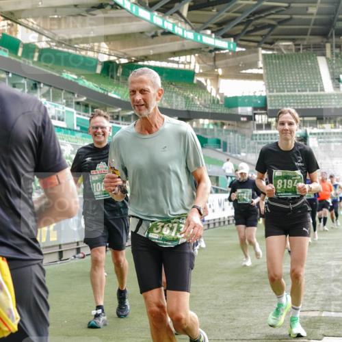 13.09.2026 - 21. swb-Marathon Bremen Michael Burmester http://msf.ph/oto/10424097 13.09.2026 13:23:46 Laufen im Stadion 137, 160, 182, 211, 324, 434, 533, 548, 571, 609, 708, 721, 739, 743, 752, 892, 1157, 1178, 1259, 1273, 1331, 1463, 1471, 1597, 1598, 1657, 1691, 1746, 1788, 1883, 1944, 2095, 2213, 2252, 2286, 2312, 2323, 2433, 2445, 2465, 2475, 2483, 2495, 2503, 2504, 2526, 2571, 2711, 2768, 2776, 2936, 2968, 3252, 3282, 3288, 3289, 3292, 3298, 3312, 3347, 3351, 3364, 3381, 3395, 3423, 3447, 3505, 3530, 3559, 3727, 3770, 3784, 3819, 4020, 4054, 4231, 4406, 4407, 4431, 4466, 4467, 4584 meine-sportfotos.de