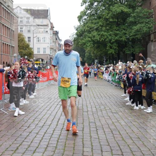 13.09.2026 - Kiel Lauf Yannick Fuchs http://msf.ph/oto/10424135 13.09.2026 09:45:32 Ziel 1023, 1503, 1579, 2017, 2835, 3408, 5103, 5369, 5399, 5811, 6038, 7854, 8126, 8152, 9456, 10498, 11939, 12069, 12281, 98, 312, 1503, 2282, 2456, 2704, 2786, 3138, 3479, 3503, 3507, 3517, 3717, 4606, 5103, 5400, 5562, 5672, 5811, 6097, 6098, 6135, 6556, 8028, 8189, 8854, 9425, 9760, 9897, 10006, 12347, 12348, 12351, 557, 2127, 2788, 3025, 3142, 3974, 4413, 4569, 5511, 5757, 7202, 7349, 7572, 9841, 10036, 10142, 10392, 10445, 12374, 2456, 2704, 4118, 5939, 6023, 10777 meine-sportfotos.de