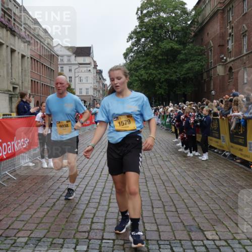 13.09.2026 - Kiel Lauf Yannick Fuchs http://msf.ph/oto/10424158 13.09.2026 09:45:35 Ziel 1023, 1579, 2017, 2835, 5369, 6038, 7349, 7854, 8126, 8152, 9456, 10498, 11939, 12069, 12281, 98, 312, 1503, 2017, 2282, 2786, 3138, 3408, 3479, 3503, 3507, 3517, 3717, 4606, 5103, 5369, 5399, 5400, 5672, 5811, 6097, 6098, 6556, 8189, 8854, 9425, 9456, 9760, 9897, 10006, 11939, 12347, 12348, 12351, 557, 1418, 2127, 2788, 3025, 3142, 3301, 3974, 4413, 4569, 5511, 5757, 5829, 7202, 7572, 9841, 10036, 10142, 10392, 10445, 12374, 12841, 98, 2456, 2704, 3138, 4118 meine-sportfotos.de
