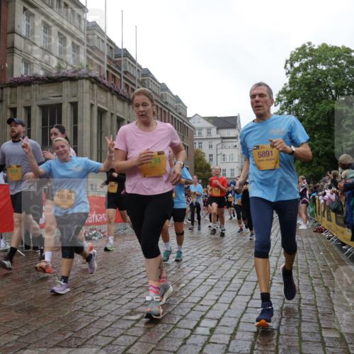13.09.2026 - Kiel Lauf Yannick Fuchs http://msf.ph/oto/10424185 13.09.2026 10:59:55 Ziel 469, 964, 988, 1002, 1562, 1728, 1895, 1948, 2287, 3063, 4509, 5261, 5627, 6295, 7398, 7543, 7954, 8120, 9271, 9299, 11007, 11377, 11415, 620, 683, 747, 988, 1835, 2354, 2394, 2771, 2828, 3108, 3113, 3176, 3348, 3607, 3663, 4342, 5173, 5382, 5608, 5891, 5977, 5987, 6693, 7066, 7112, 7350, 7454, 7614, 7734, 8208, 8234, 8723, 8884, 9684, 9700, 9778, 9971, 10157, 10453, 10536, 10799, 10916, 10918, 11016, 11177, 12359, 12408, 173, 327, 2187, 3121, 2828, 4342, 5891, 7066, 7734 meine-sportfotos.de