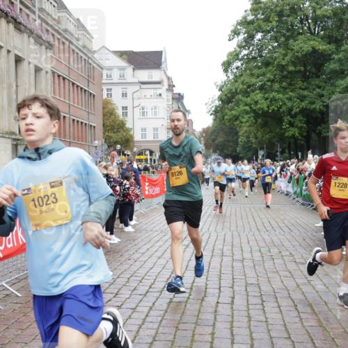 13.09.2026 - Kiel Lauf Yannick Fuchs http://msf.ph/oto/10424186 13.09.2026 09:45:37 Ziel 1023, 1579, 2835, 3025, 6038, 7349, 7854, 8126, 10142, 10445, 12069, 12281, 98, 312, 1503, 2017, 2282, 2786, 2835, 3408, 3479, 3503, 3507, 3517, 4606, 5103, 5369, 5399, 5400, 5672, 5811, 6097, 6098, 6556, 7854, 8152, 8854, 9425, 9456, 9760, 9897, 10006, 10498, 11939, 12347, 12348, 12351, 557, 1418, 2127, 2788, 3142, 3301, 3974, 4413, 4569, 5511, 5757, 5829, 7202, 7572, 7911, 7924, 8244, 8859, 9841, 10036, 10392, 10719, 12374, 12841, 98, 2456, 2704, 3138 meine-sportfotos.de