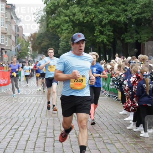 13.09.2026 - Kiel Lauf Yannick Fuchs http://msf.ph/oto/10424219 13.09.2026 09:45:40 Ziel 1023, 1579, 2788, 3025, 3974, 4413, 6038, 7202, 7349, 8126, 10142, 10392, 10445, 12069, 12281, 312, 1503, 2017, 2282, 2786, 2835, 3408, 3479, 3503, 3507, 4606, 5103, 5369, 5399, 5400, 5672, 5811, 6097, 6098, 6556, 7854, 8152, 8854, 9425, 9456, 9760, 9897, 10006, 10498, 11939, 12347, 12348, 12351, 557, 1418, 2127, 3142, 3301, 4569, 5511, 5757, 5829, 7572, 7911, 7924, 8244, 8611, 8859, 9841, 10036, 10719, 12374, 12841, 98, 312, 2456, 2786, 3138 meine-sportfotos.de