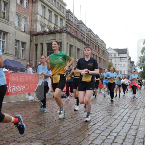 13.09.2026 - Kiel Lauf Yannick Fuchs http://msf.ph/oto/10424233 13.09.2026 10:59:59 Ziel 753, 964, 1562, 1728, 1895, 1948, 2287, 3063, 4509, 5261, 6295, 7398, 7954, 8120, 9140, 9271, 9299, 10996, 11007, 11377, 11415, 469, 620, 683, 747, 988, 1002, 1835, 2354, 2394, 2771, 3063, 3108, 3113, 3176, 3348, 3607, 3663, 5173, 5261, 5382, 5608, 5627, 5977, 6693, 7112, 7350, 7454, 7543, 7614, 8208, 8234, 8723, 8884, 9700, 9778, 9971, 10157, 10799, 10916, 10918, 11016, 11177, 12359, 12408, 173, 327, 1036, 2150, 2151, 2187, 2558, 3121, 2828, 4342, 5891, 7066, 7734 meine-sportfotos.de