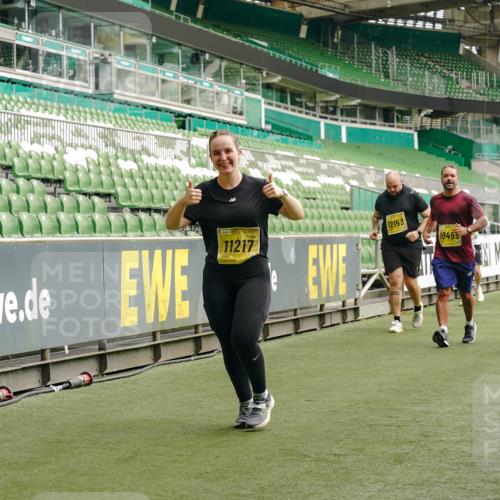 13.09.2026 - 21. swb-Marathon Bremen Michael Burmester http://msf.ph/oto/10424264 13.09.2026 10:47:03 Laufen im Stadion 10161, 10349, 10472, 10535, 10895, 10933, 10970, 11050, 11104, 11181, 11244, 11296, 11309, 11367, 11457, 11529, 11530, 11546, 11573, 11574, 11579, 11639, 11663, 11675, 11709, 11760, 11821, 12157, 12177, 12178, 12211, 12285, 12316, 12317, 12340, 12374, 12422, 12462, 10002, 10004, 10005, 10176, 10271, 10295, 10303, 10325, 10330, 10335, 10361, 10362, 10459, 10513, 10629, 10756, 10779, 10882, 10997, 10999, 11233, 11307, 11355 meine-sportfotos.de