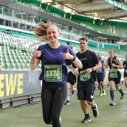 13.09.2026 - 21. swb-Marathon Bremen Michael Burmester http://msf.ph/oto/10424285 13.09.2026 13:23:53 Laufen im Stadion 137, 160, 182, 211, 324, 434, 533, 548, 571, 609, 708, 721, 723, 739, 743, 752, 892, 1157, 1178, 1259, 1273, 1331, 1463, 1471, 1597, 1598, 1691, 1746, 1788, 1883, 1944, 2095, 2211, 2213, 2252, 2286, 2312, 2323, 2433, 2445, 2465, 2475, 2483, 2495, 2497, 2503, 2504, 2526, 2571, 2768, 2776, 2936, 2968, 3252, 3282, 3288, 3289, 3292, 3298, 3312, 3347, 3364, 3381, 3395, 3423, 3447, 3505, 3530, 3559, 3727, 3770, 3819, 4020, 4054, 4231, 4406, 4407, 4431, 4466, 4467, 4584 meine-sportfotos.de