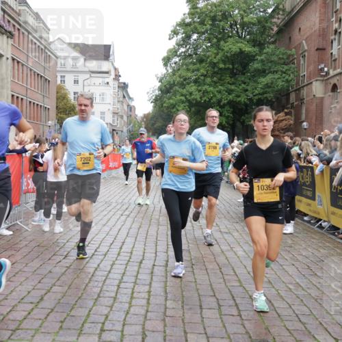 13.09.2026 - Kiel Lauf Yannick Fuchs http://msf.ph/oto/10424288 13.09.2026 09:45:46 Ziel 557, 2788, 3025, 3974, 4413, 4569, 5511, 5757, 7202, 7349, 7572, 8126, 9841, 10036, 10142, 10392, 10445, 1023, 1503, 1579, 2017, 2282, 2835, 3408, 3479, 3503, 3507, 4606, 5103, 5369, 5399, 5400, 5672, 5811, 6038, 6097, 6098, 6556, 7854, 8126, 8152, 8854, 9425, 9456, 9897, 10498, 11939, 12069, 12281, 12347, 12348, 12351, 1415, 1418, 2127, 2482, 3142, 3301, 4909, 4910, 4918, 5234, 5829, 7911, 7924, 8244, 8611, 8859, 10203, 10719, 12374, 12841, 312, 2786, 3479 meine-sportfotos.de