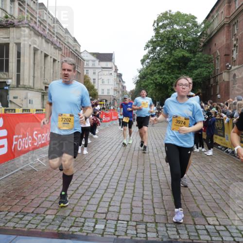 13.09.2026 - Kiel Lauf Yannick Fuchs http://msf.ph/oto/10424301 13.09.2026 09:45:47 Ziel 557, 2127, 2788, 3025, 3142, 3974, 4413, 4569, 5511, 5757, 7202, 7349, 7572, 9841, 10036, 10142, 10392, 10445, 12374, 1023, 1503, 1579, 2017, 2282, 2835, 3408, 3479, 3503, 3507, 4606, 5103, 5369, 5399, 5400, 5672, 5811, 6038, 6097, 6098, 6556, 7854, 8126, 8152, 8854, 9425, 9456, 9897, 10498, 11939, 12069, 12281, 12347, 12348, 12351, 1415, 1418, 2482, 3301, 4909, 4910, 4918, 5234, 5829, 6732, 7911, 7924, 8244, 8611, 8859, 10203, 10685, 10719, 10898, 12841, 312, 2786, 3479 meine-sportfotos.de